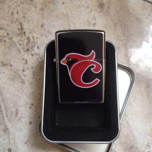 Venta De Encendedor De Cardenales Y Estuche Zippo