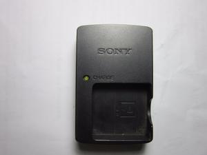 Cargador De Baterías Sony Bc Csge