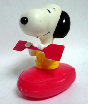 Coleccionable Juguete Mcdonald's  Snoopy Remero En Bote