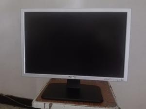 Monitor Dell 19 Lcd