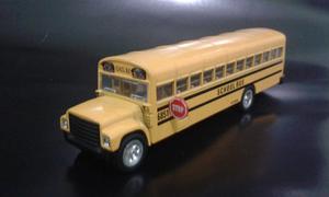 Camión / Bus Escolar A Escala.marca Kinsmart