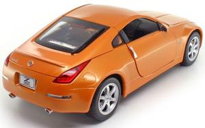 Nissan 350z Coupe Naranja Metalizado - Maisto 1/18