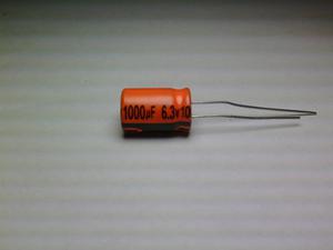 Capacitor Condensador Electrolitico uf 6.3v