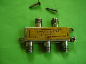 Splitter 4 Vias  Mhz Coaxial Lumistar