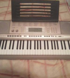 Teclado Casio Lk-270 Poco Uso
