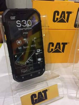 Smartphone Cat S30