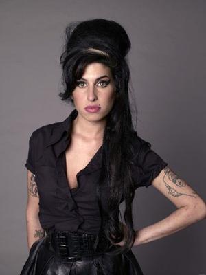 Afiche De Amy Winehouse En Vinil Autoadhesivo 60 X 40cm