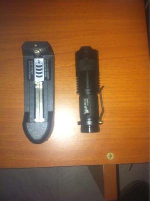 Remato Linterna Creed Q5+cargador+batería Recargable