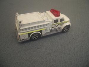 Matchbox Carro A Escala Camion Bombero Internacional