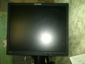 Monitor Lenovo 17 Pulgas