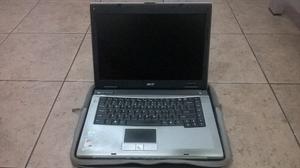 Laptop Acer,14.1, Con Un Detalle En La Fuente. Para Reparar