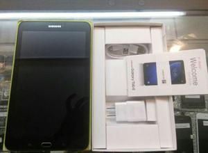 Tablet Samsung Galaxy Tab-e Telefono/ Wifi.