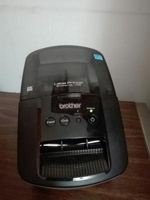 Impresora De Etiquetas Brother Ql700