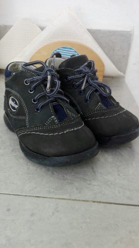 Zapatos Junior Talla 22