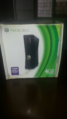 Xbox 360 Slim Chipeado Con 1 Control Y 89 Juegos