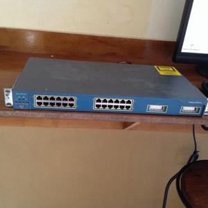 Router Cisco Catalyst Red-c  De 24 Puertos