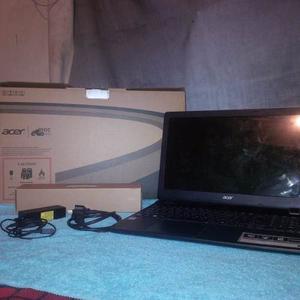 Lapto Acer Aspire E Star Con Su Caja Y Su Cargador Original