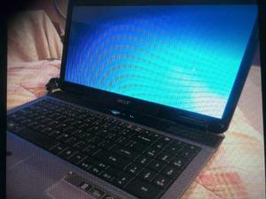 Laptop Acer Aspire Modelo  Usada Como Nueva...