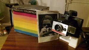 Cámara Fotográfica Polaroid Colorpack Bs.