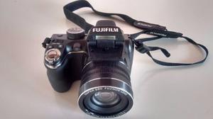 Camara Fujifilm S
