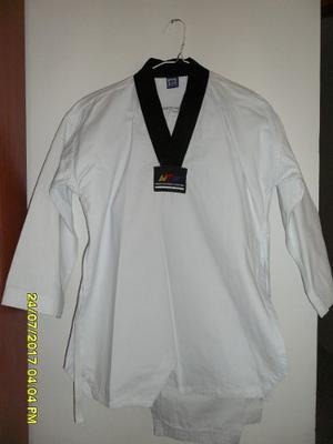Dobok Marca Bushido  Taekwondo
