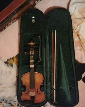 Violin 4/4 Marca Ideal