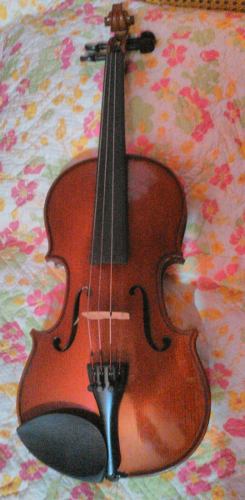 Violin Carlo Robelli