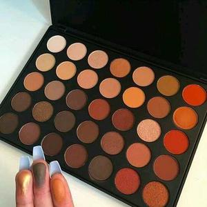 Paleta De Sombras Morphe 35o 35f 35w