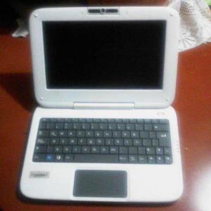 Vendo Mini Laptop Ultra Plana Ideal Para El Niño Jesus