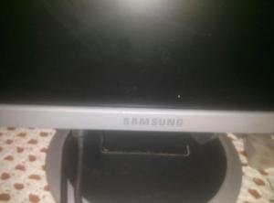 Monitor Samsung 17 Aprovecha Perfecto Estado