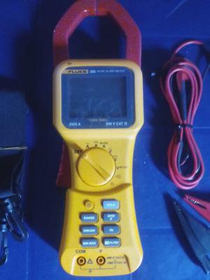 Pinza Amperimetrica Marca Fluke 355