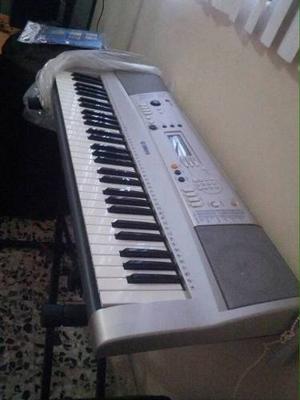 Teclado Yamaha Poco Uso