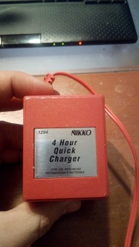 Cargador Baterias Nikko