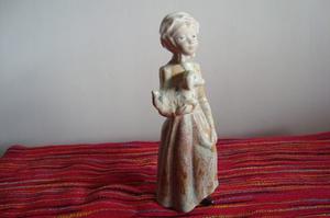 Figura Ceramica Ingles Muñeca Con Perro