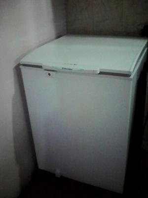 Congelador O Freezer /cooler Marca Electrolux H160
