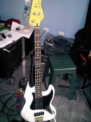 Fender Modern Jazz Bass