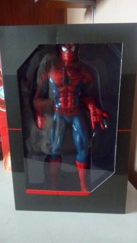 Figura De Spiderman De 35cm De Lujo Original Marvel
