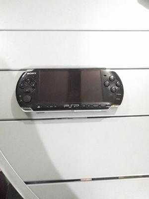 Psp  Usado Con 4 Juegos Originales Sin Bateria