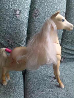 Caballo Barbie Original De Equitacion En 200