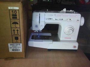 Maquina De Coser Singer