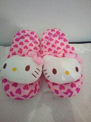 Pantuflas Hello Kitty