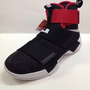 Zapato Lebron Soldier 10