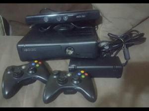 Excelente Consola De Xbox Con Kinect