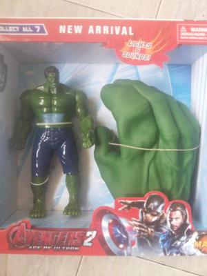 Muñeco Con Puño De Hulk