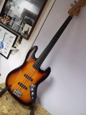 Squier Vintage Modified Fretless Jazz Bass 3-color Sunburst