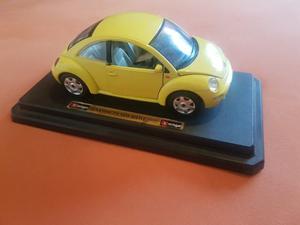 Volkswagen New Beetle  De Coleccion A Escala 1:24 Burago