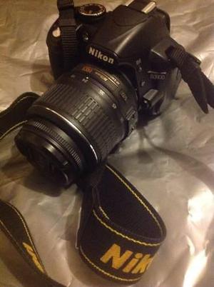 Cámara Fotográfica Profesional Nikon D3100