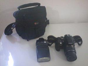 Nikon D3300 Lente 18-55 Vr Como Nueva Impecable