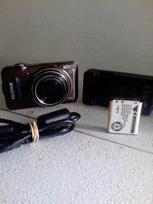 Camara Fujifilm De 14 Mega Pixeles Modelo Finepix T200