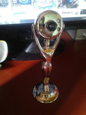 Camara Web De Trofeo Oscar 480k Gigabyte
